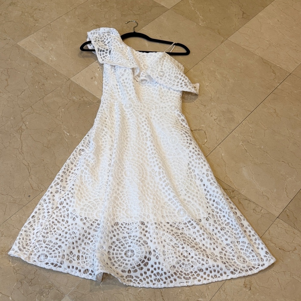 Lilly Pulitzer White One-Shoulder Lace Dress